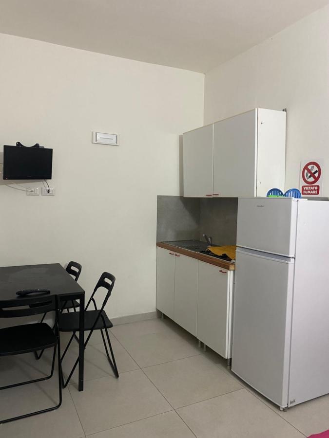 דירות פלורידיה Casa Vacanza Le Tre Palme מראה חיצוני תמונה